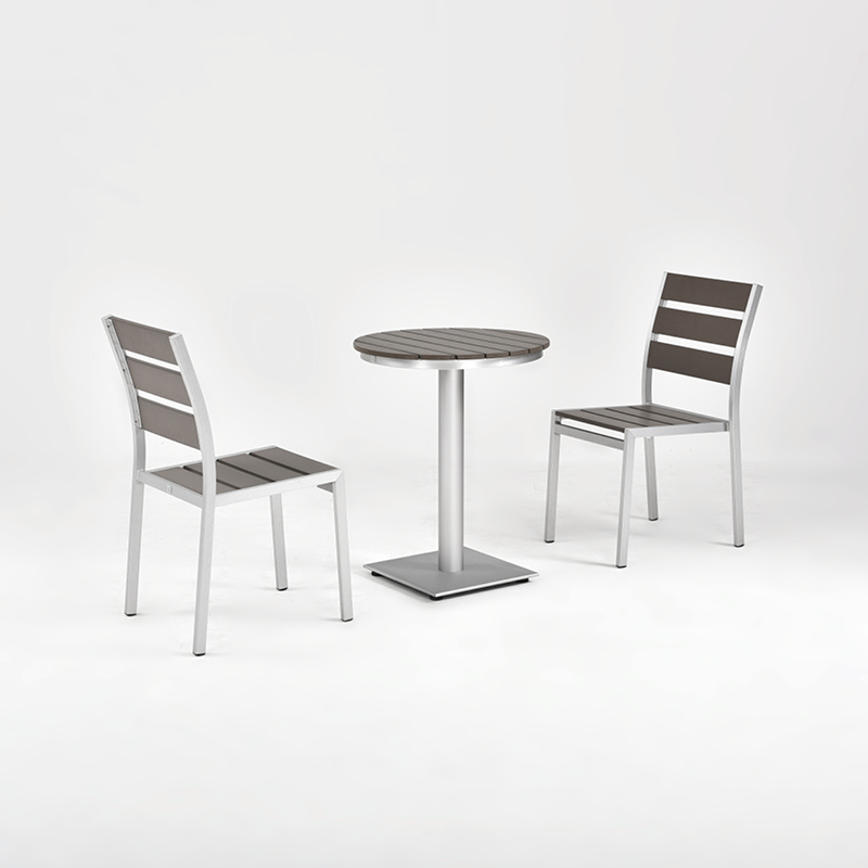 D60 Round Concise Dining Table and Chairs Fay & Joe